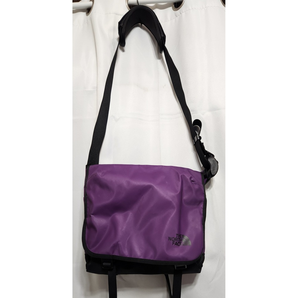 The North Face Base Camp Messenger Bag Purple Black Crossbody Shoulder Satchel